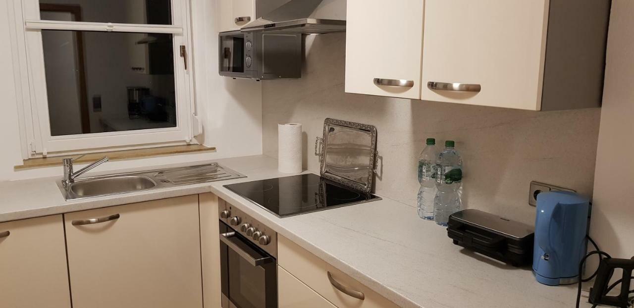 Outletcity Ferienwohnung Apartment 2 Μέτσινγκεν Εξωτερικό φωτογραφία