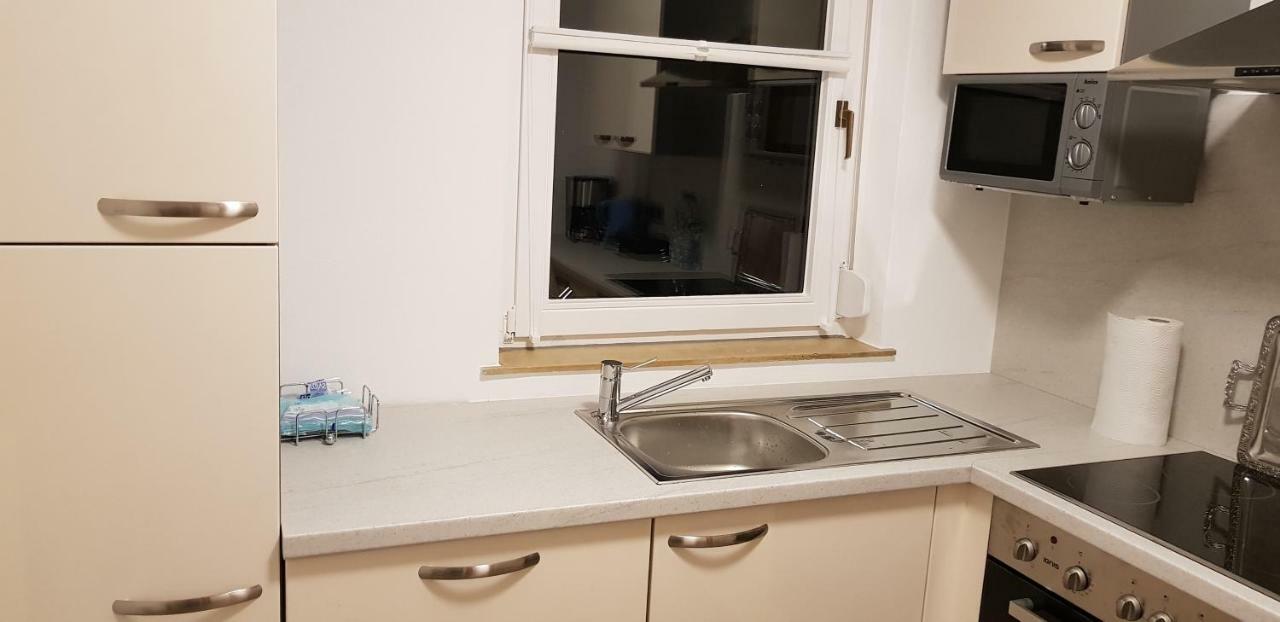 Outletcity Ferienwohnung Apartment 2 Μέτσινγκεν Εξωτερικό φωτογραφία