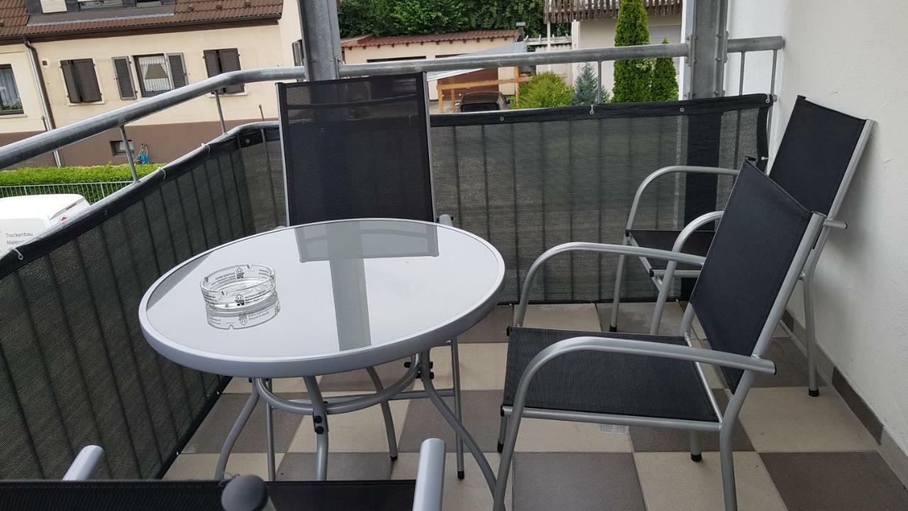Outletcity Ferienwohnung Apartment 2 Μέτσινγκεν Εξωτερικό φωτογραφία